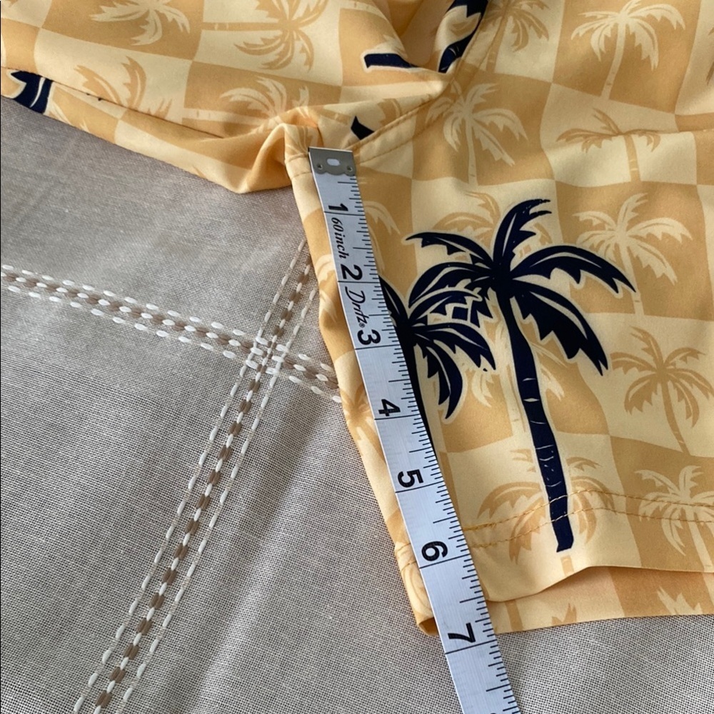 Man Corona Athletic Yellow and Black Shorts with Tropical Design for swim. - Picture 15 of 15